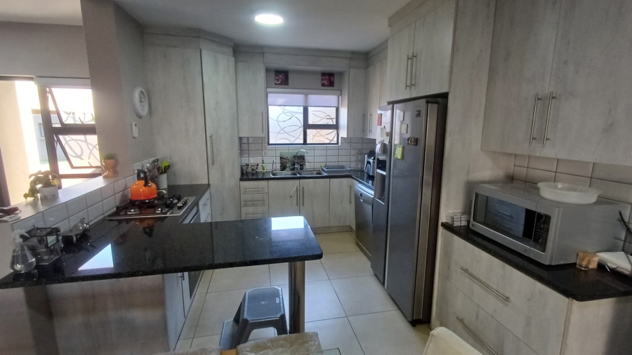 2 Bedroom Property for Sale in Leloko Lifestyle Estate North West